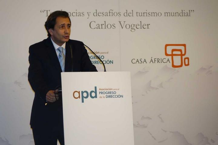 El Secretario Ejecutivo de la OMT, Carlos Vogeler, en Casa África