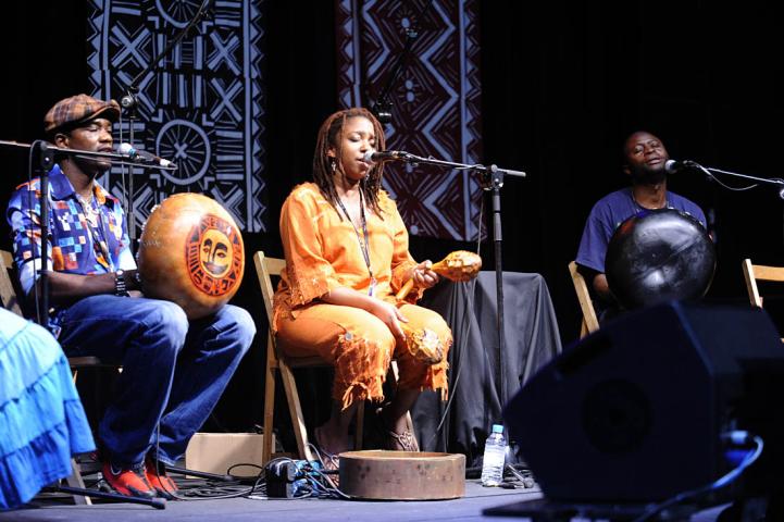 La maliense Oumou Sangaré cierra la edición más africana del WOMAD