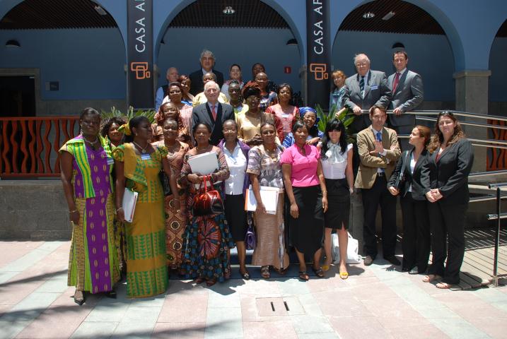 Comienza el curso de Logística del Transporte para trabajadoras portuarias africanas en Casa África