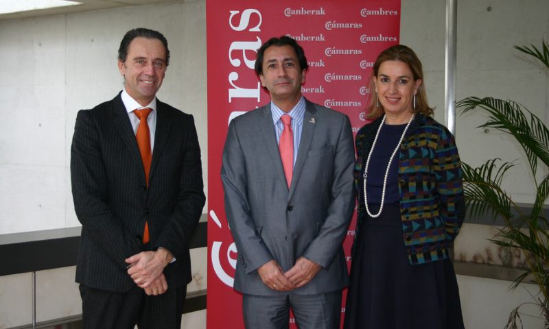 El Director General de Casa África se reúne con las cúpulas empresariales en Madrid