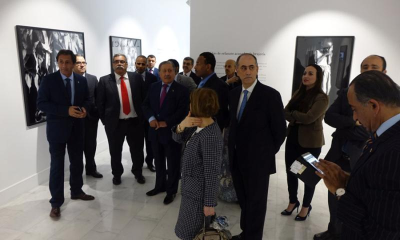 Una delegación diplomática árabe visita Casa África