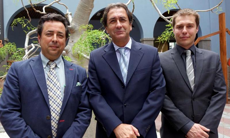 El director de Suardiaz visita Casa África
