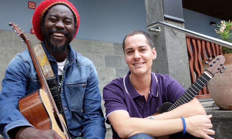 La música senegalesa y el timple canario se unen para celebrar el Día de África
