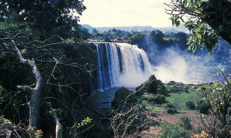 Un libro narra el curso del Nilo Azul desde el Lago Tana hasta Jartum