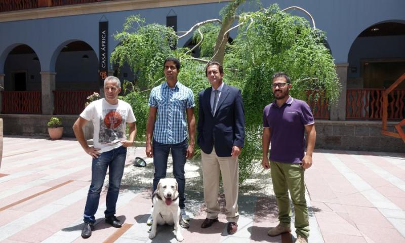 La expedición al Kilimanjaro, encabezada por Enhamed Enhamed, visita Casa África
