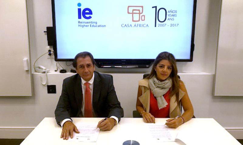 Casa África firma un convenio de colaboración con el Instituto de Empresa