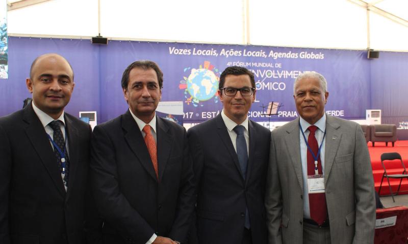 Luis Padrón acompaña al vicepresidente del Gobierno de Canarias en el Foro Mundial de Desarrollo Económico Local