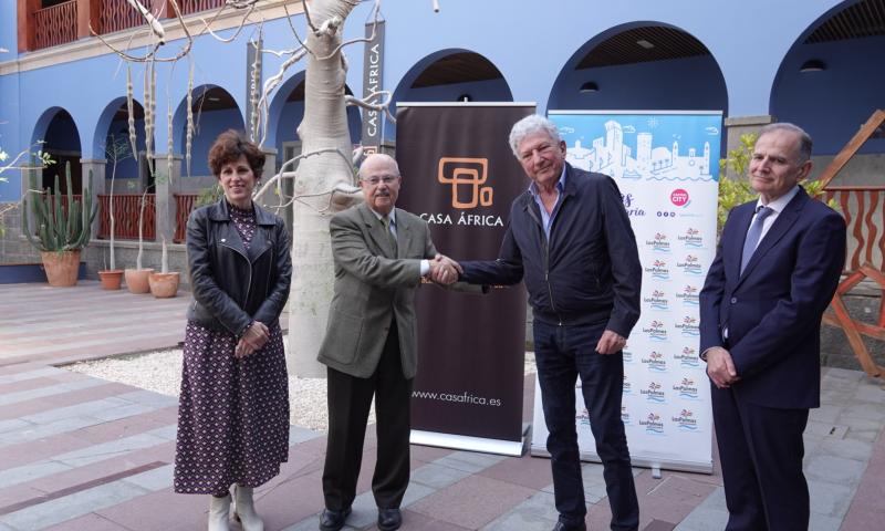 Turismo LPA y Casa África acuerdan trabajar para fortalecer la promoción mutua de sus actividades