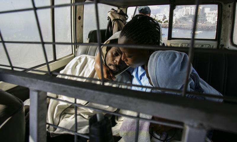 Casa África expone el trabajo de Juan Medina, fotoperiodista de la Agencia Reuters, tras 20 años documentando las migraciones en la frontera sur de Europa