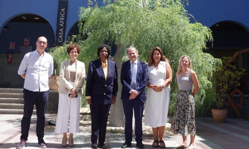 La Embajadora de Sudáfrica en España visita Casa África