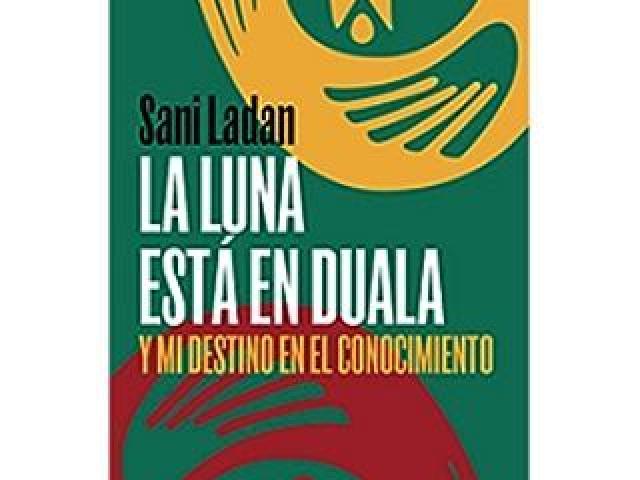 La luna está en Duala