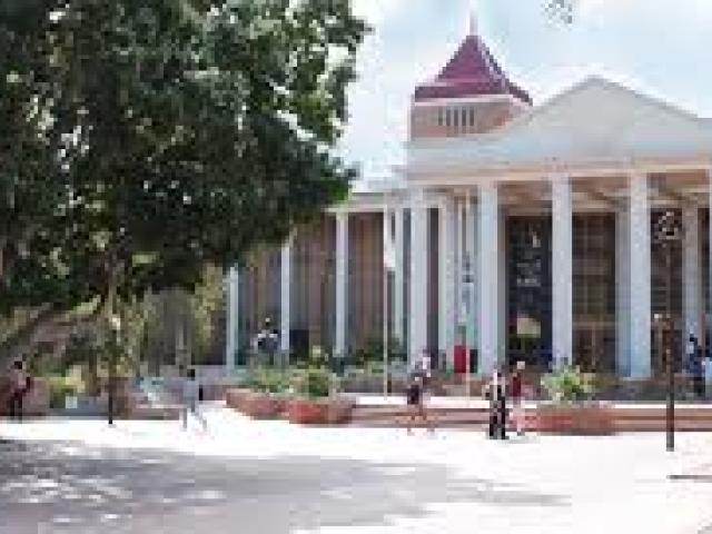 Universidad del Cabo Occidental
