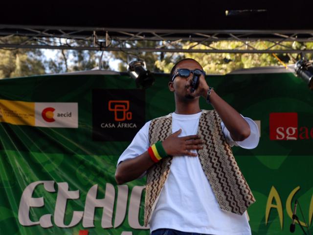 La energía de Ethiocolor y la pasión de Munit Mesfin conquistan a los programadores españoles en el Etiopía Vis a Vis