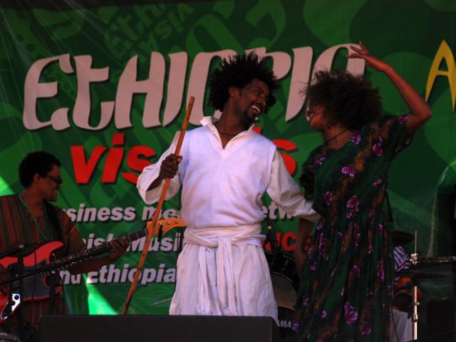 La energía de Ethiocolor y la pasión de Munit Mesfin conquistan a los programadores españoles en el Etiopía Vis a Vis