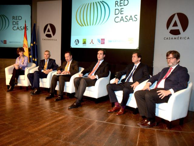 Casa África participa en la firma del protocolo de la Red de Casas
