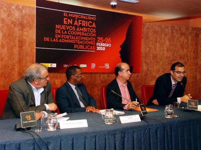 Un taller explora cómo potenciar la cooperación al desarrollo en África a través del municipalismo