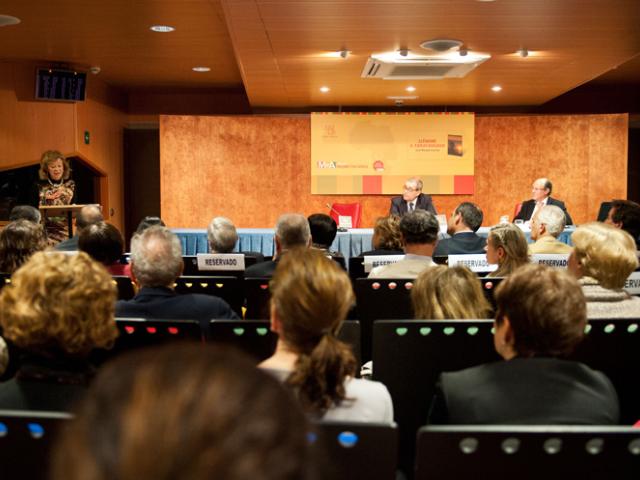 La Fundación Mujeres por África presenta la novela 'Llévame a Farafangana' en Casa África