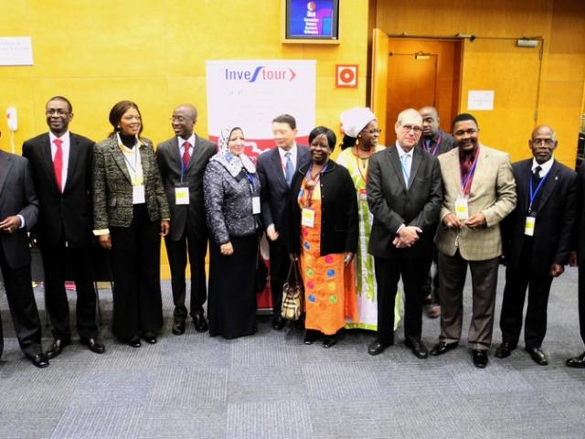 02_investour_2013-(3).jpg