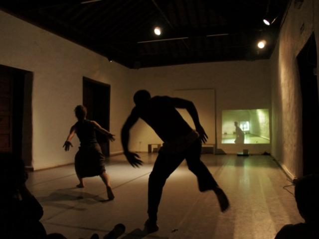 Los bailarines Julie Iarisoa y Yaya Sarrie se concentran en La Gomera hasta el 9 de marzo