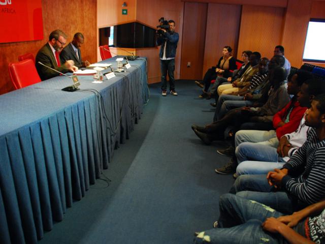 La Federación de Asociaciones Africanas en Canarias y Casa África firman un convenio de colaboración