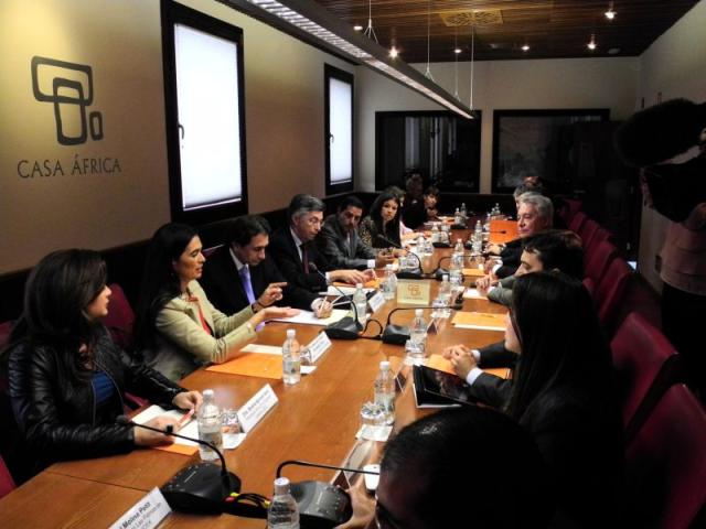 El Ministerio de Asuntos Exteriores y de Cooperación (MAEC) se reúne en Casa África con las instituciones y organizaciones empresariales canarias que trabajan por la internacionalización hacia África