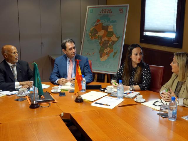 El presidente de la Cámara de Comercio de Mauritania visita Casa África