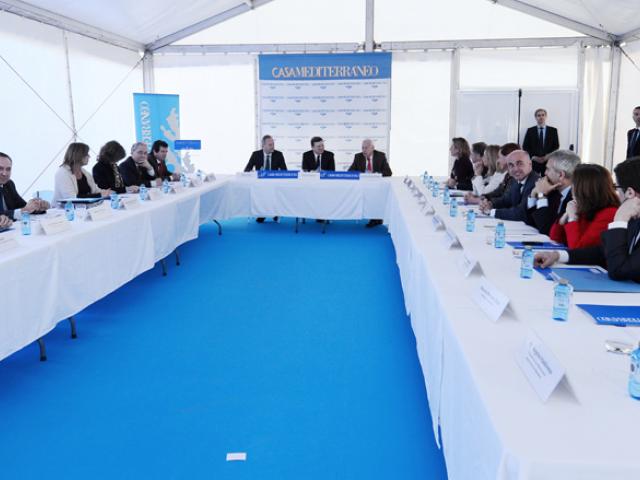 El director general de Casa África participa en la presentación de la Red de Casas ante el presidente de la Comisión Europea