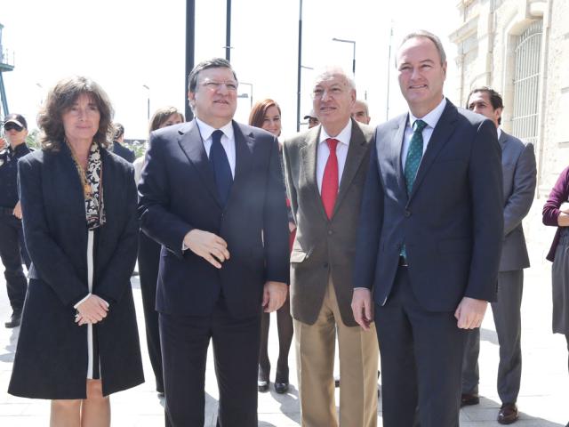 El director general de Casa África participa en la presentación de la Red de Casas ante el presidente de la Comisión Europea