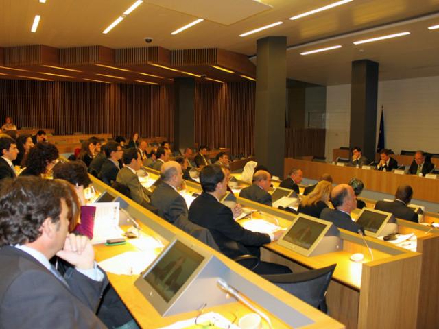 Las empresas españolas se interesan por las licitaciones de grandes proyectos energéticos en África