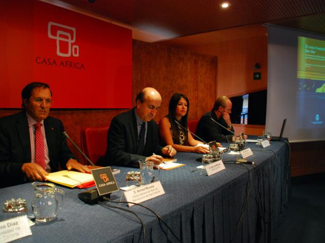 Se presenta en Casa África un libro sobre los intercambios migratorios entre Marruecos y Canarias
