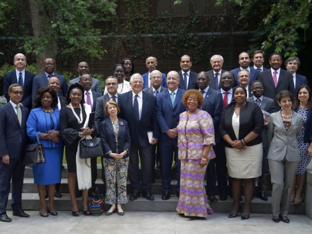 Casa África reúne, bajo la presidencia del ministro Josep Borrell, a su Consejo Diplomático en Madrid