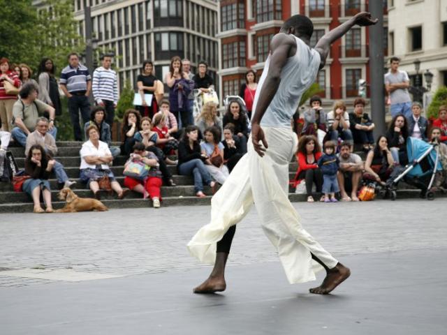 Bilbao y Vitoria se colmaron de actividades de África Vive