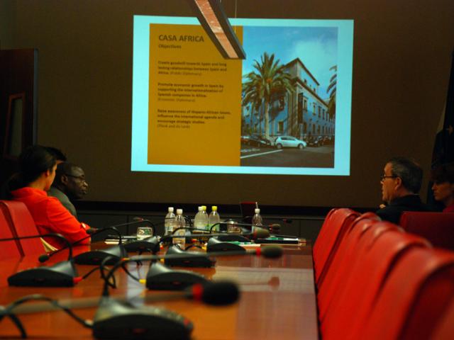 La asociación de empresas Canadian Council on Africa visita la sede de Casa África