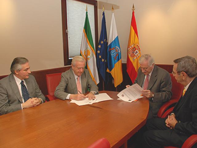 Casa África firma un convenio con la Sociedad de Amigos del País