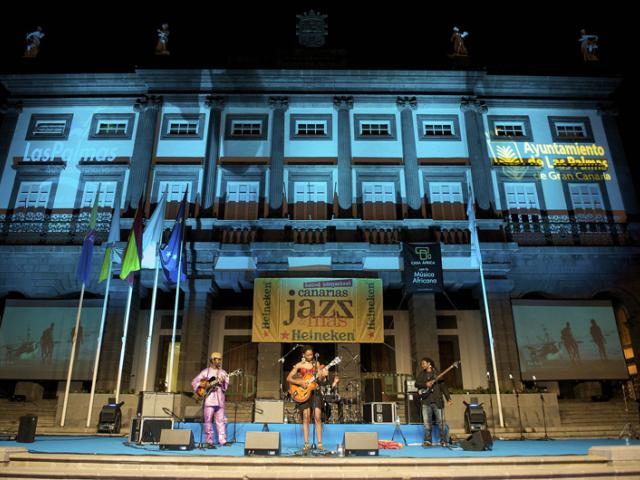Músicas tradicionales africanas se funden con el jazz más actual en la Noche África