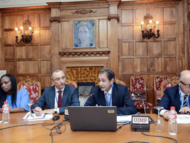 Luis Padrón participa en un curso de la Red de Casas en la UIMP
