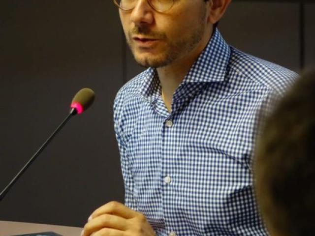0906_victor-mulas.jpg