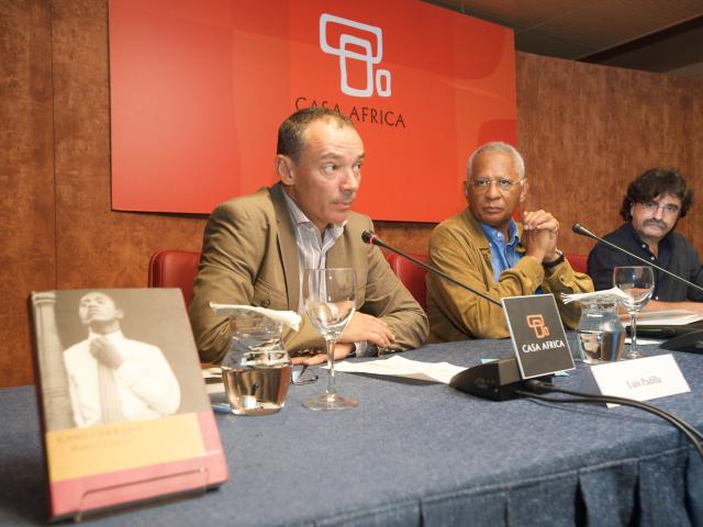 Henri Lopes: "El escritor africano contemporáneo debe plasmar la idiosincrasia del continente pero también África como parte del mundo"