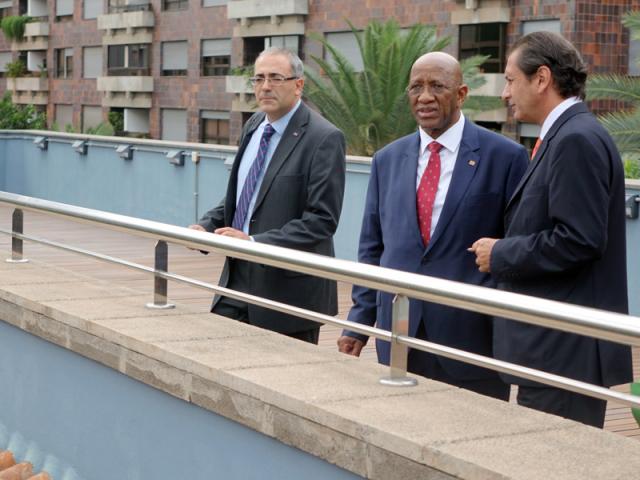 El embajador de Sudáfrica en España, de visita institucional en Gran Canaria