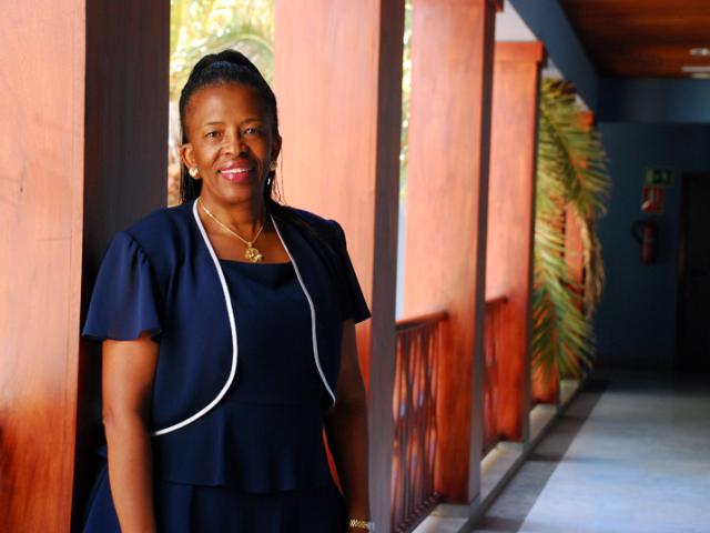 La embajadora de Sudáfrica en España visita Casa África