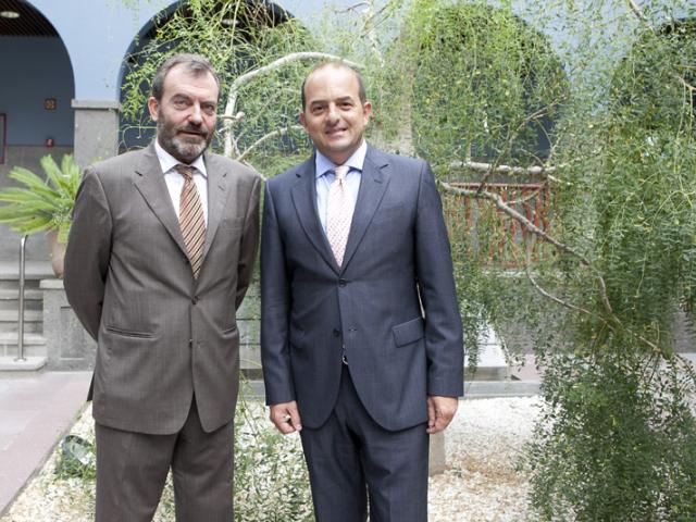 Visita institucional del Alcalde de Las Palmas de Gran Canaria, Juan José Cardona, a Casa África