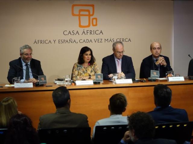 El Parlamento de Canarias presenta en Casa África su informe «Movimientos mixtos de población y derechos humanos: una respuesta civilizada»
