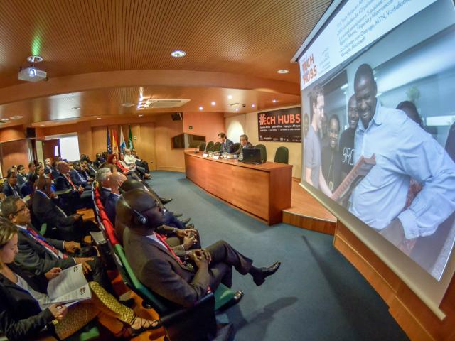 Los tech hubs africanos reivindican, en Casa África, la capacidad de la tecnología para el desarrollo del continente