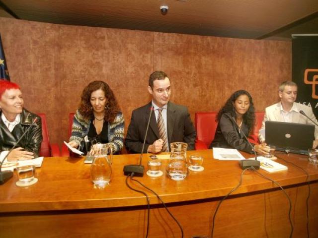 La poesía hispanocamerunesa brilla en Casa África