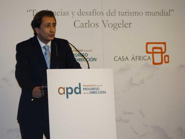 El Secretario Ejecutivo de la OMT, Carlos Vogeler, en Casa África