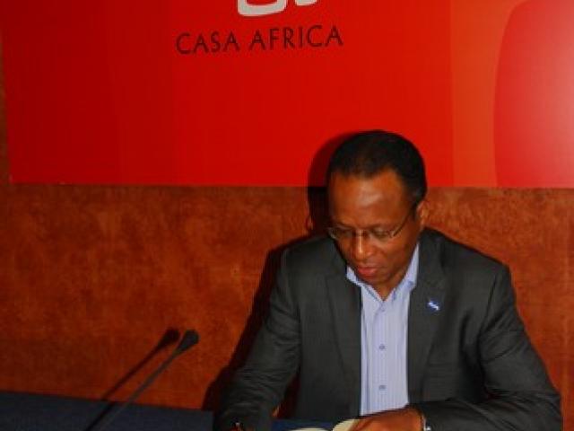 El alcalde de Praia, José Ulisses Correira Silva, visita Casa África