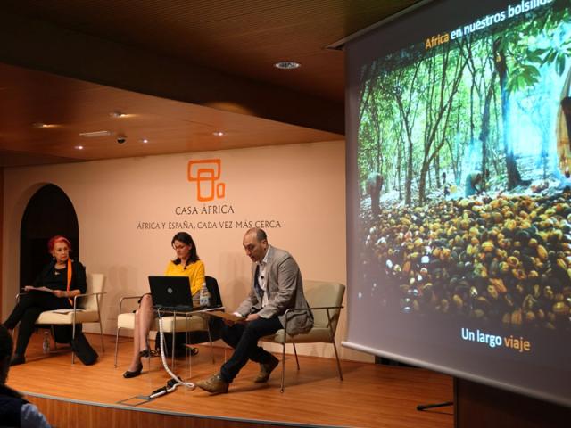 Rosa María Calaf y Gemma Parellada protagonizan una conferencia sobre periodismo y compromiso en Casa África
