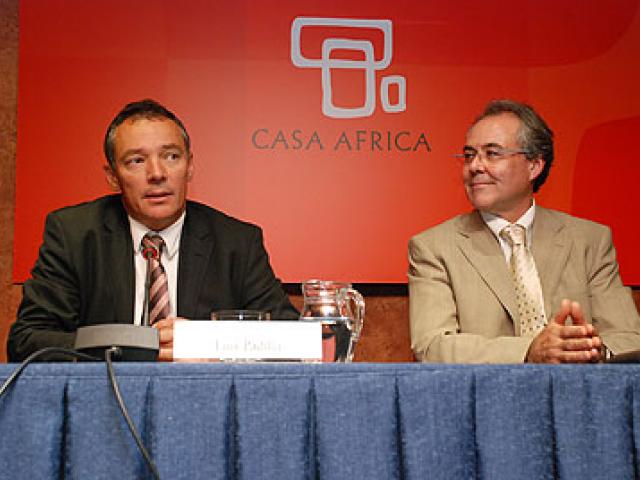 Giner Abati da una conferencia sobre su última expedición en Casa África
