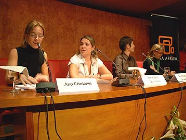 Casa África y Fundación CEAR muestran un cortometraje sobre microcréditos