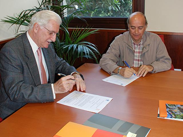 Casa África firma un convenio de colaboración con Fundescan